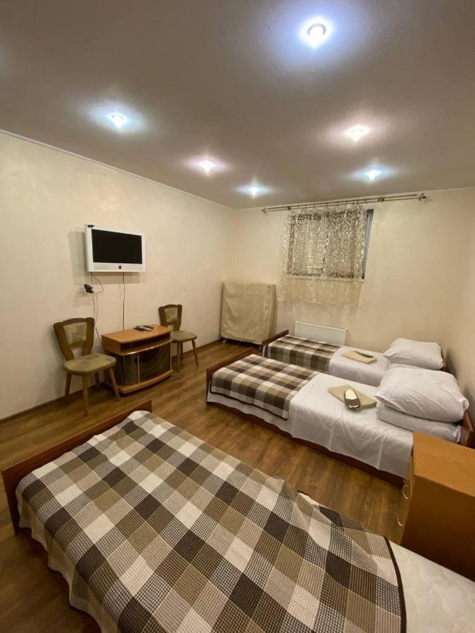 Inn Khlibodarskiy Khlibodarske Экстерьер фото