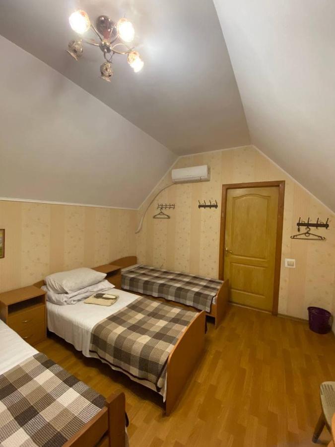 Inn Khlibodarskiy Khlibodarske Экстерьер фото