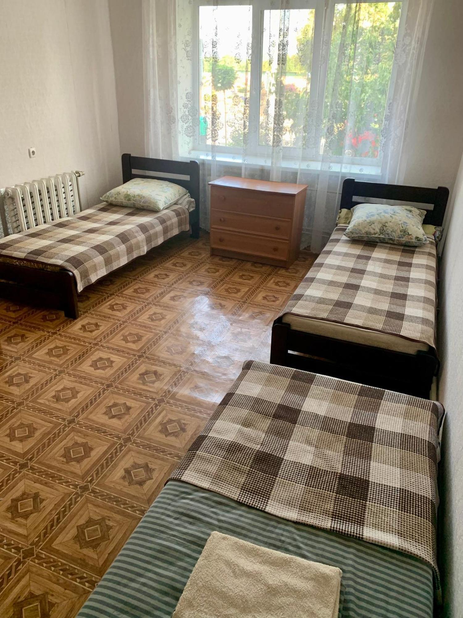 Inn Khlibodarskiy Khlibodarske Экстерьер фото