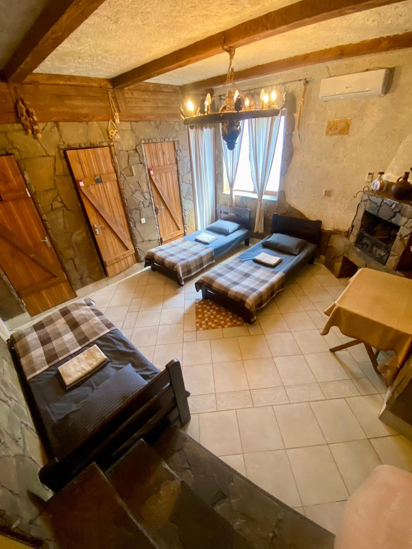 Inn Khlibodarskiy Khlibodarske Экстерьер фото